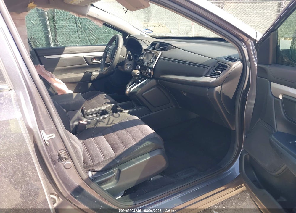 2018 HONDA CR-V LX VIN: 2HKRW5H32JH416668