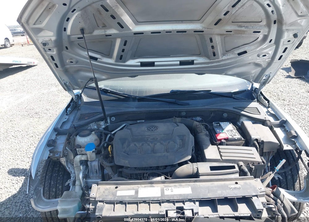 2018 VOLKSWAGEN PASSAT 2.0T SE VIN: 1VWBA7A38JC030660