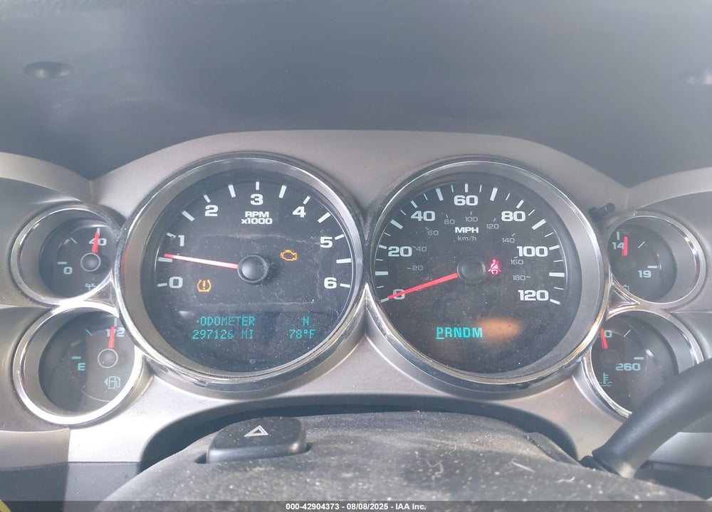 2010 CHEVROLET SILVERADO 1500 LT VIN: 1GCSKSE31AZ193645