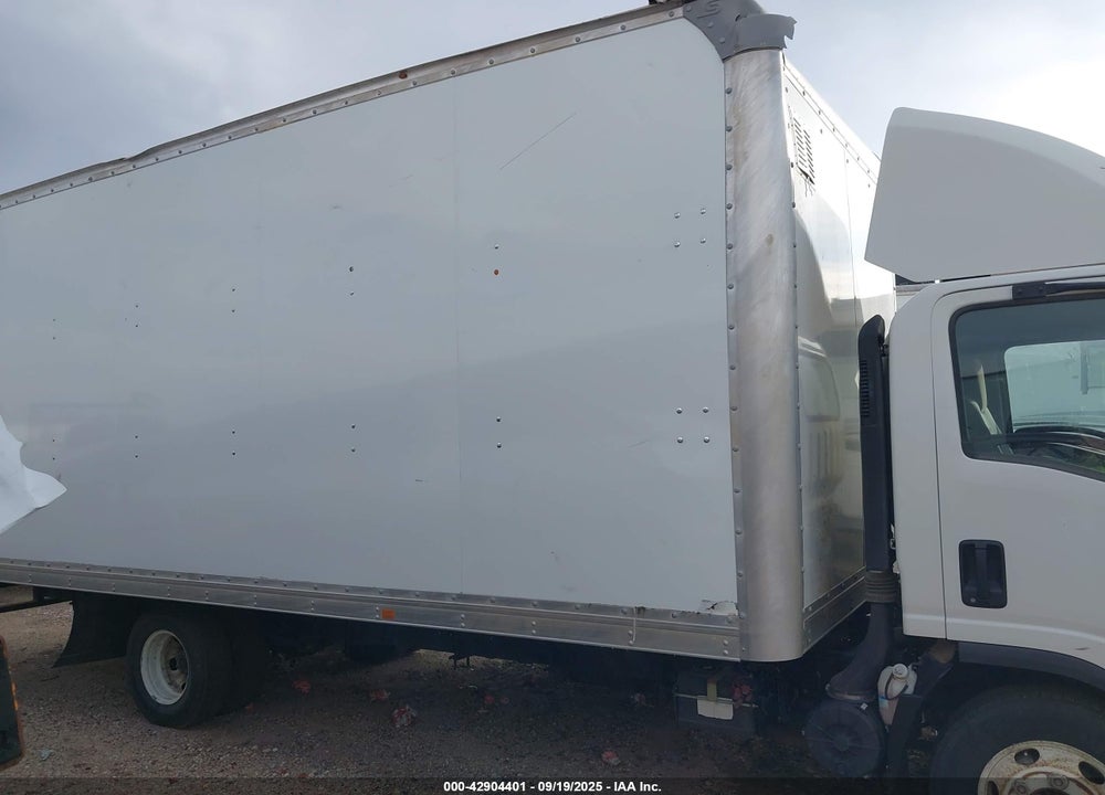 2019 ISUZU NPR VIN: 54DB4W1B1KS811292