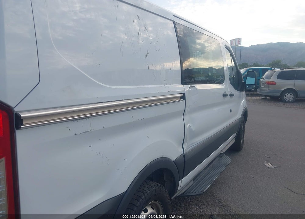 2018 FORD TRANSIT-150 VIN: 1FTYE1YM8JKB52213