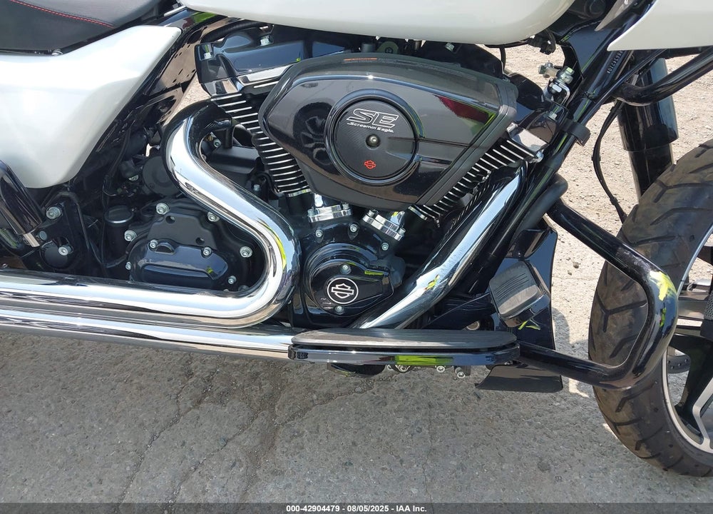 2024 HARLEY-DAVIDSON FLTRX VIN: 1HD1KH717RB634210