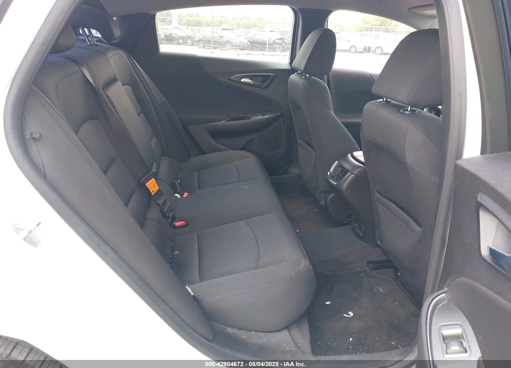 2016 CHEVROLET MALIBU VIN: 1G1ZE5STXGF196574