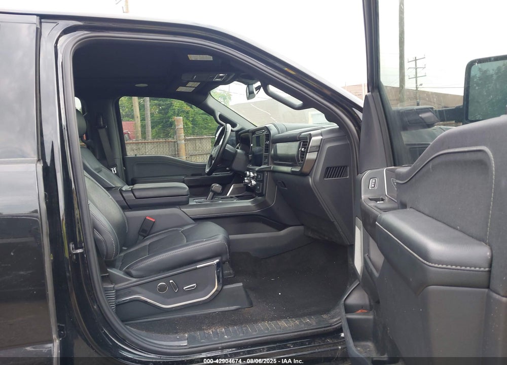 2024 FORD F-150 LARIAT VIN: 1FTFW5LD0RFB22842
