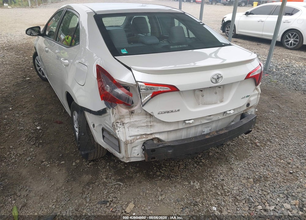 2015 TOYOTA COROLLA VIN: 5YFBPRHE9FP274613