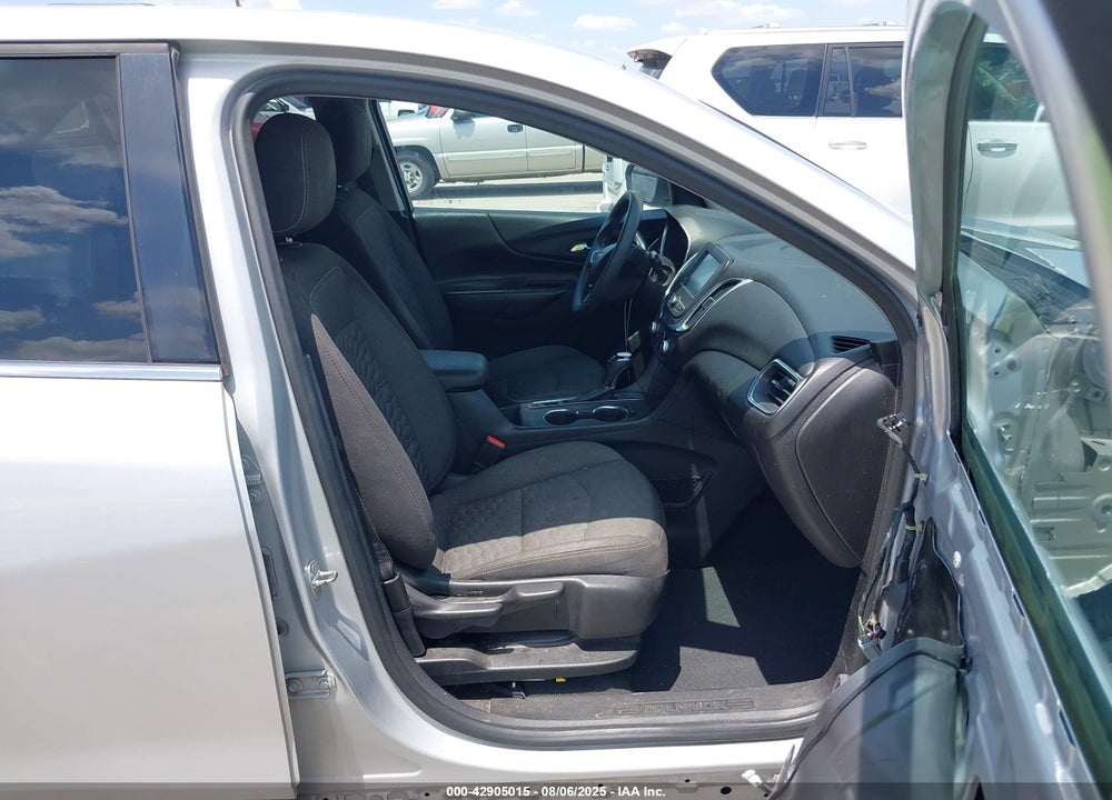 2018 CHEVROLET EQUINOX LT VIN: 2GNAXJEV8J6205494