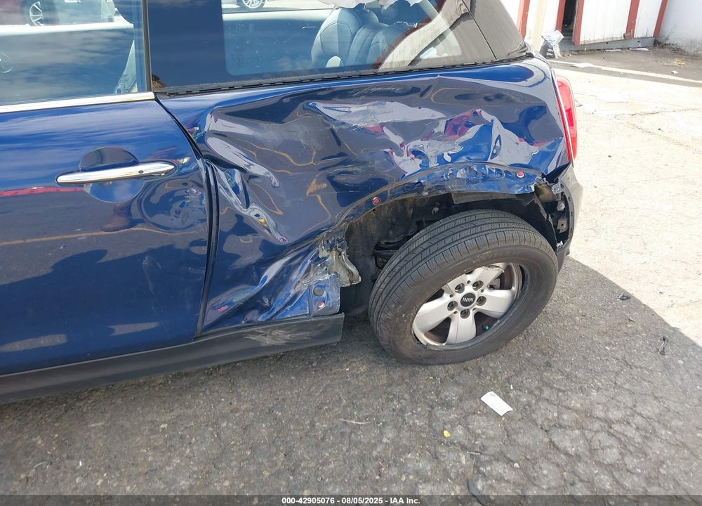 2018 MINI HARDTOP VIN: WMWXP5C52J2G62683