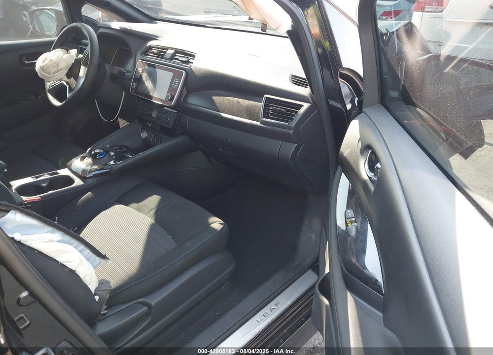 2025 NISSAN LEAF SV PLUS VIN: 1N4CZ1CV6SC560306