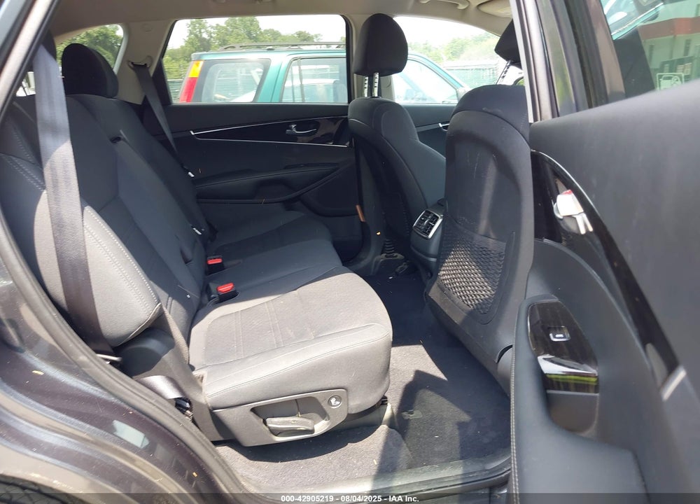2020 KIA SORENTO VIN: 5XYPGDA32LG661165