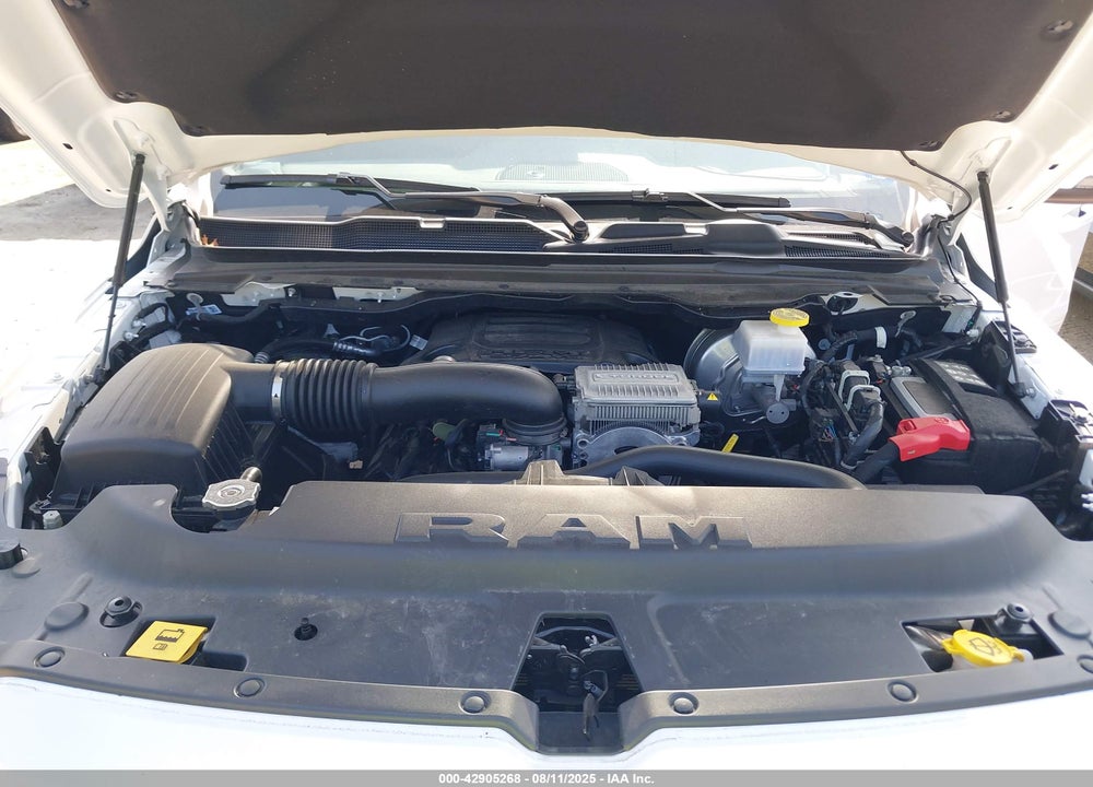 2024 RAM 1500 LAIE  4X4 5'7 BOX VIN: 1C6SRFJT2RN109383