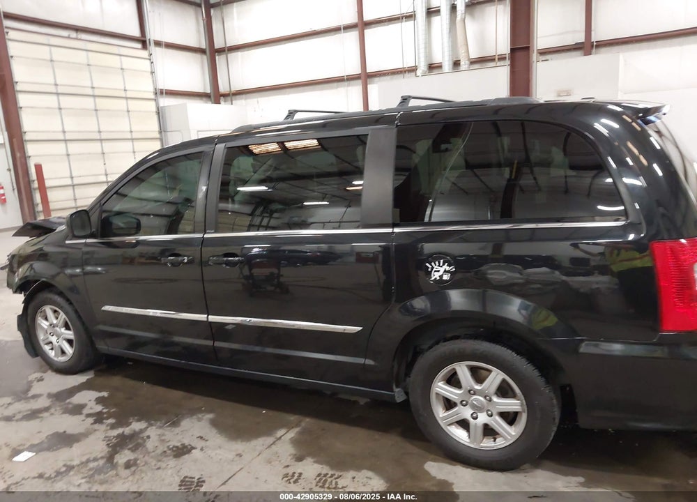 2013 CHRYSLER TOWN & COUNTRY TOURING VIN: 2C4RC1BG2DR555039