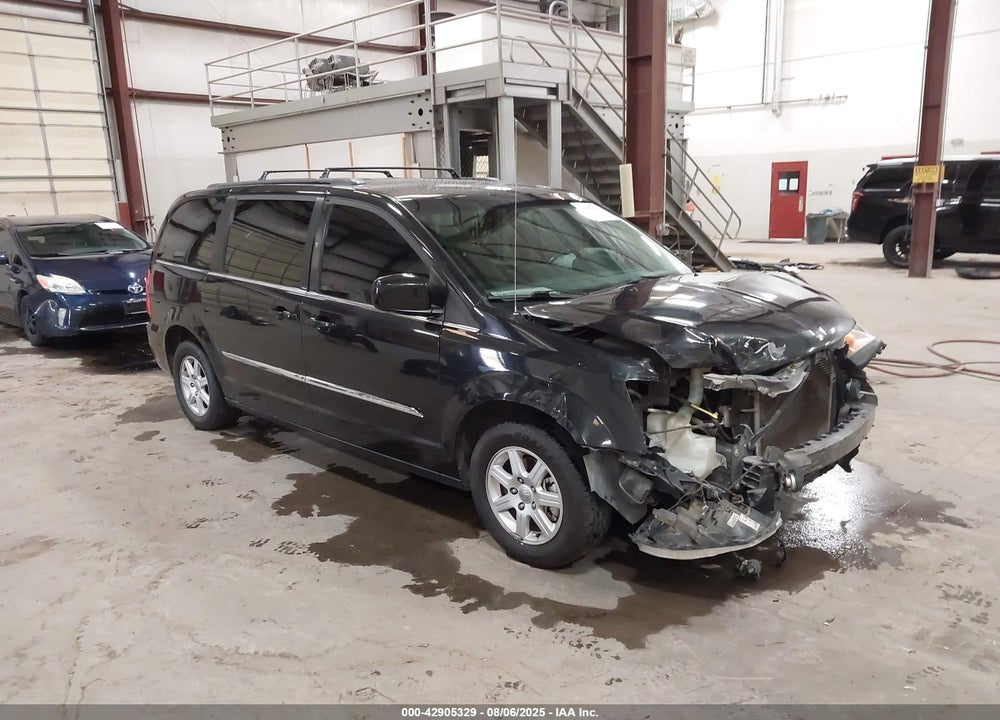 2013 CHRYSLER TOWN & COUNTRY TOURING VIN: 2C4RC1BG2DR555039