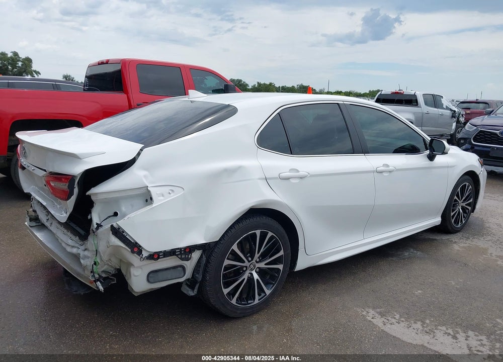 2020 TOYOTA CAMRY VIN: 4T1G11AK2LU986822