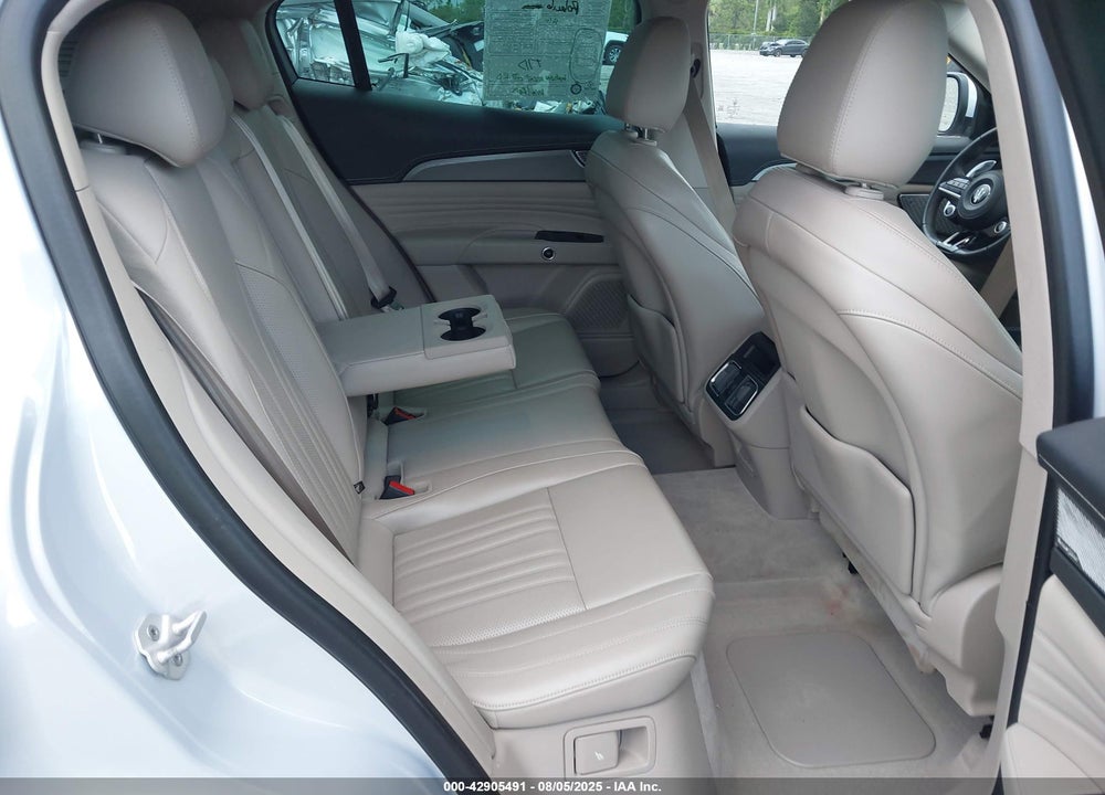 2023 MASERATI GRECALE GT VIN: ZN682AVA7P7418463