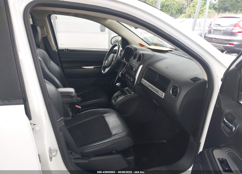 2015 JEEP COMPASS VIN: 1C4NJDEB9FD189964