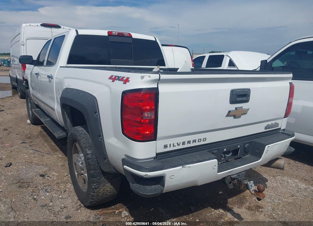 2016 CHEVROLET SILVERADO 2500HD HIGH COUNTRY VIN: 1GC1KXE87GF242572