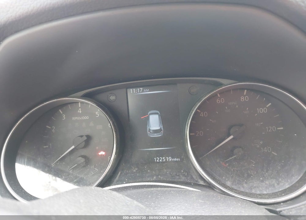 2017 NISSAN ROGUE S VIN: KNMAT2MV2HP590315