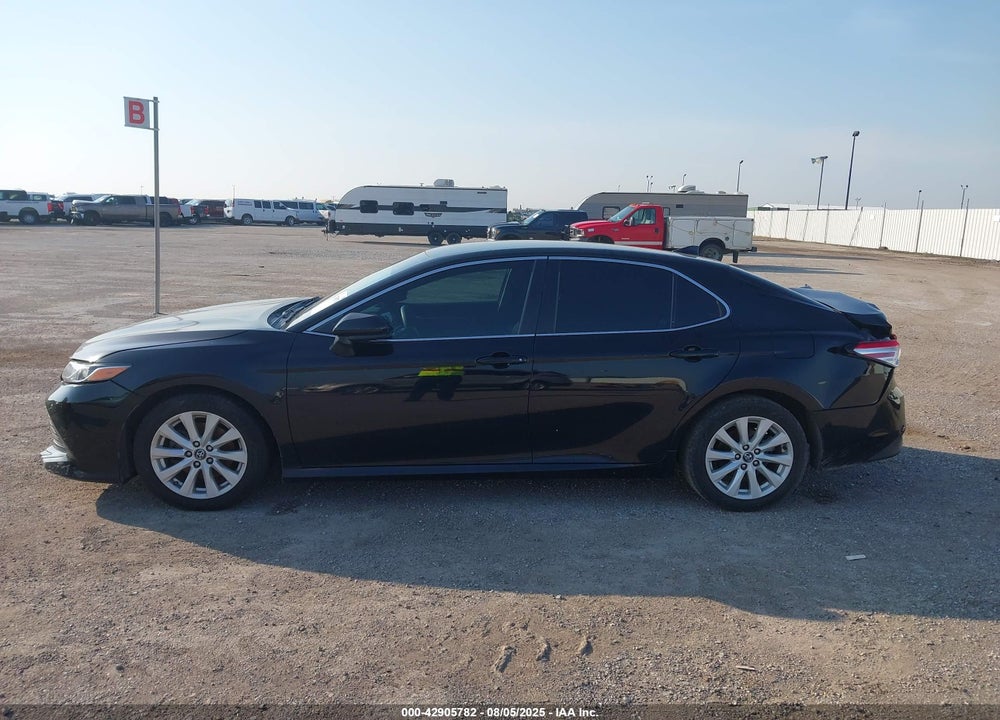 2020 TOYOTA CAMRY VIN: 4T1C11AK1LU923404