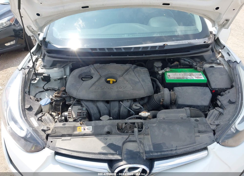 2015 HYUNDAI ELANTRA VIN: 5NPDH4AE5FH580188