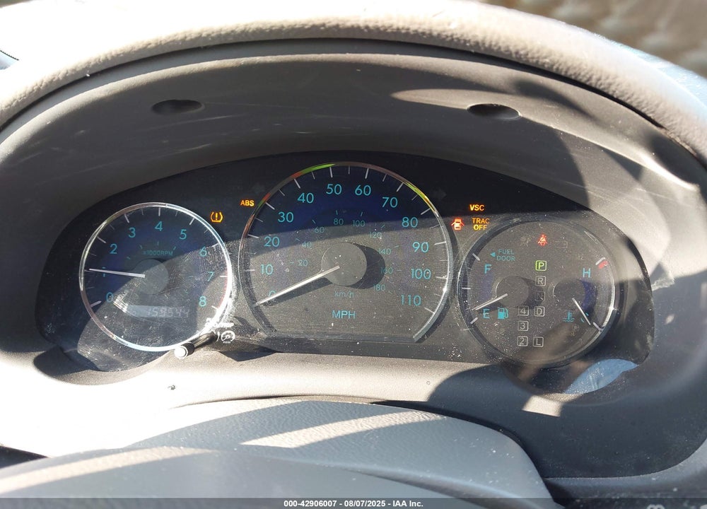 2010 TOYOTA SIENNA XLE VIN: 5TDYK4CC4AS305512