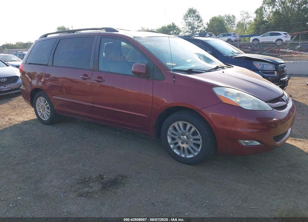 2010 TOYOTA SIENNA XLE VIN: 5TDYK4CC4AS305512
