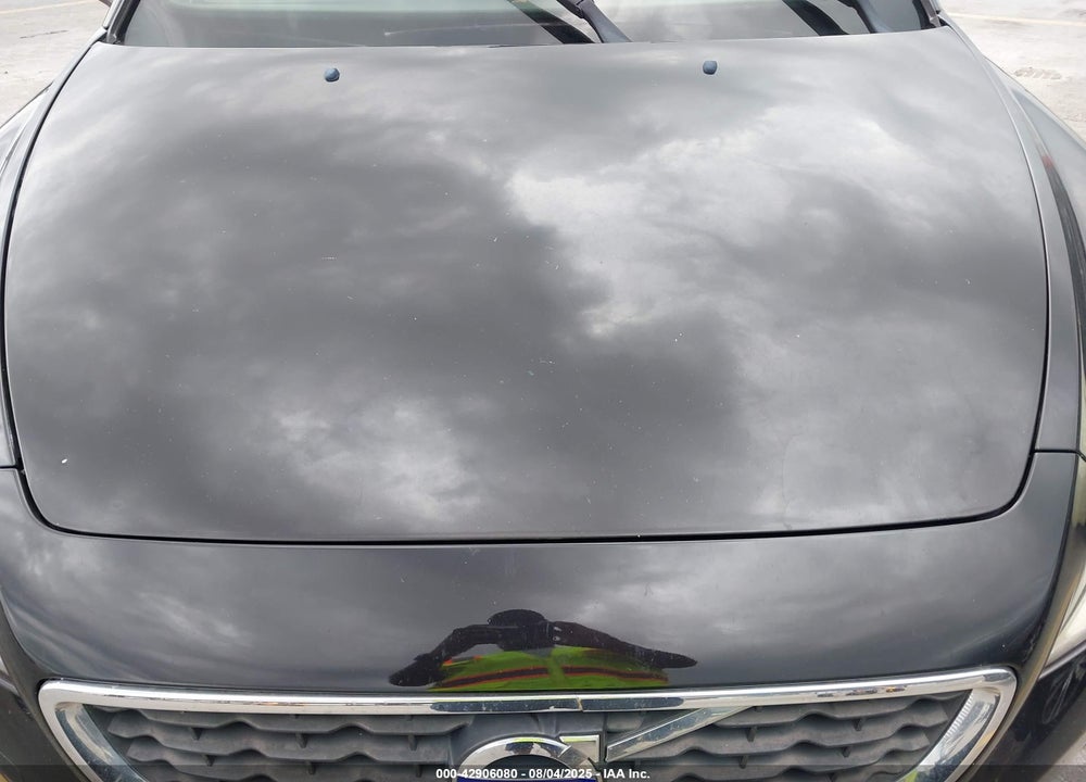 2013 VOLVO C70 VIN: YV1672MC1DJ141613