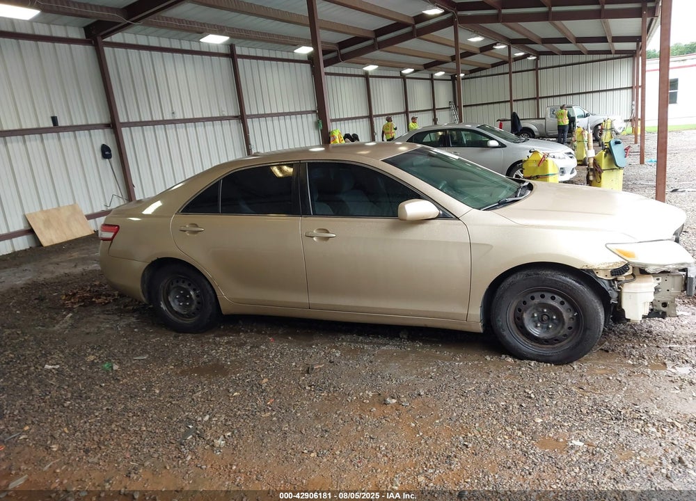 2010 TOYOTA CAMRY LE VIN: 4T1BF3EK1AU068090