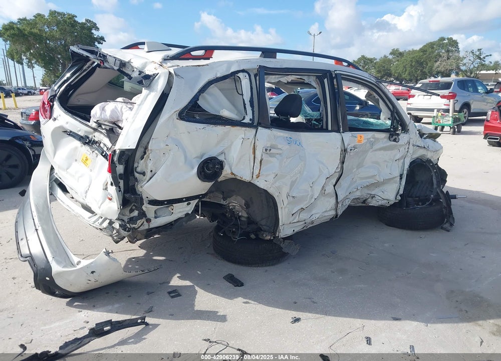 2022 SUBARU FORESTER VIN: JF2SKAJC1NH421818
