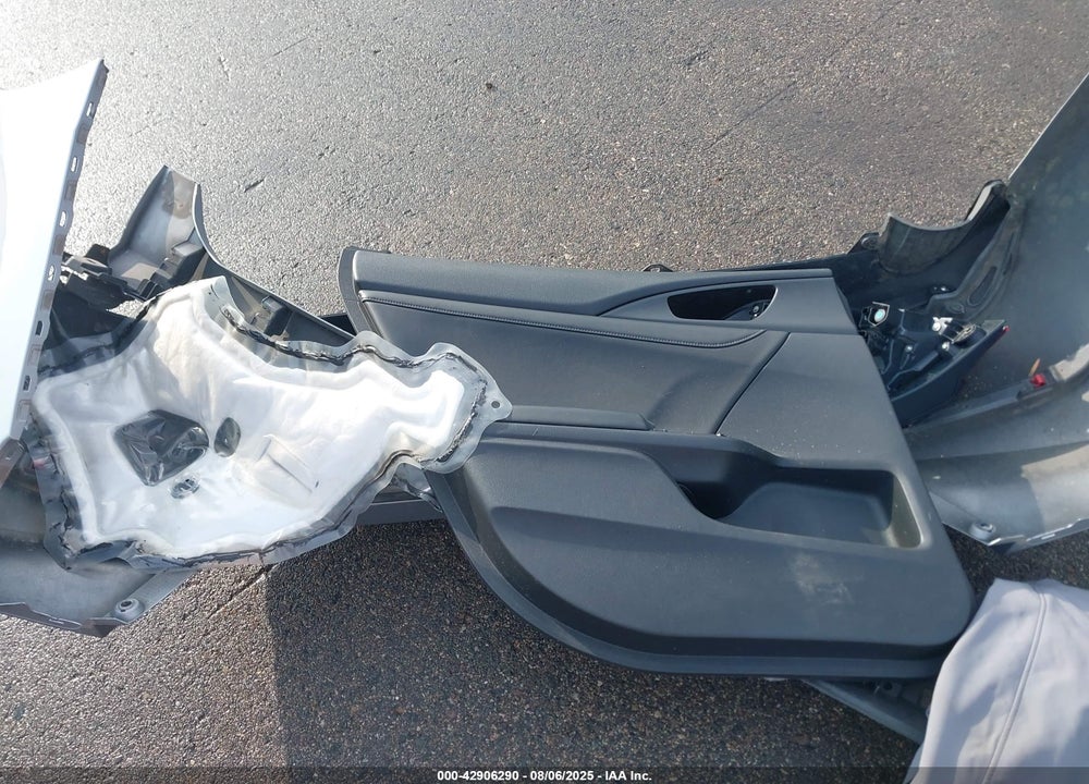 2019 HONDA INSIGHT TOURING VIN: 19XZE4F94KE016413