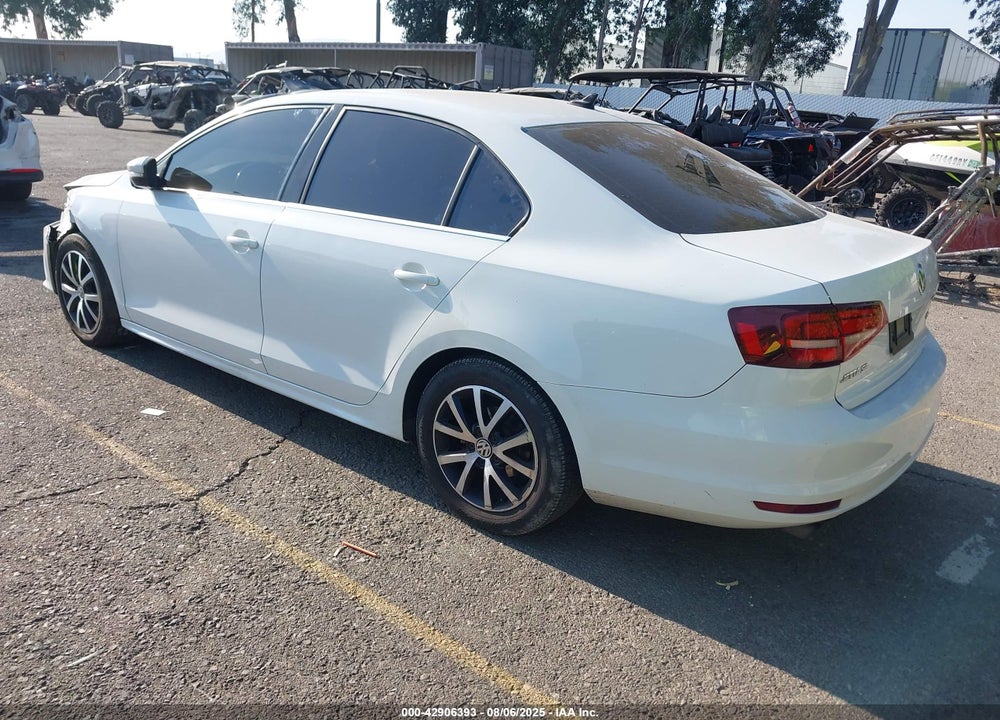 2017 VOLKSWAGEN JETTA VIN: 3VWDB7AJ8HM204885