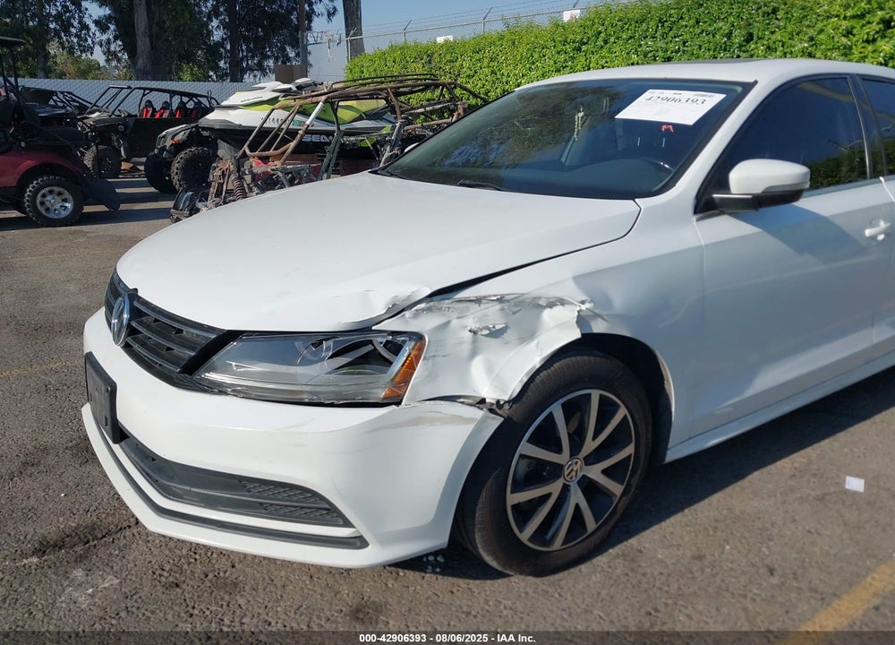 2017 VOLKSWAGEN JETTA VIN: 3VWDB7AJ8HM204885
