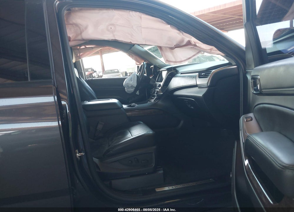 2018 CHEVROLET SUBURBAN VIN: 1GNSCHKCXJR201592