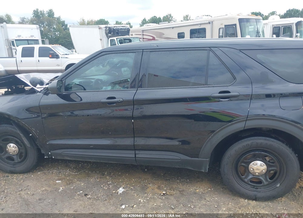 2023 FORD POLICE INTERCEPTOR UTILITY VIN: 1FM5K8ACXPGA81657