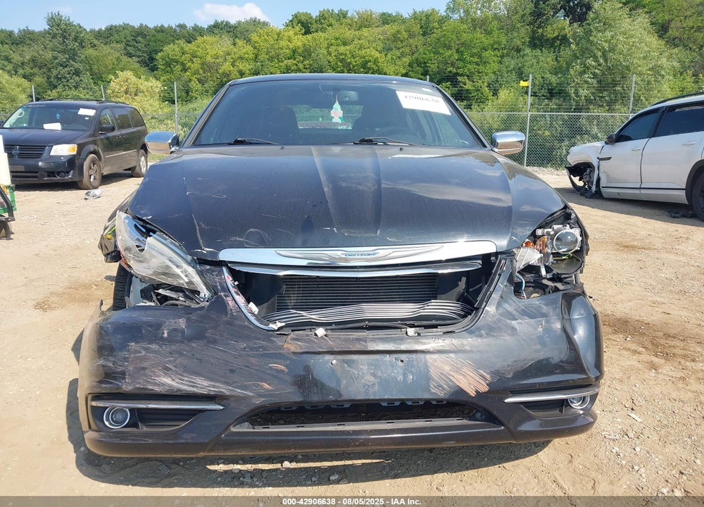2011 CHRYSLER 200 VIN: 1C3BC2FG4BN517960