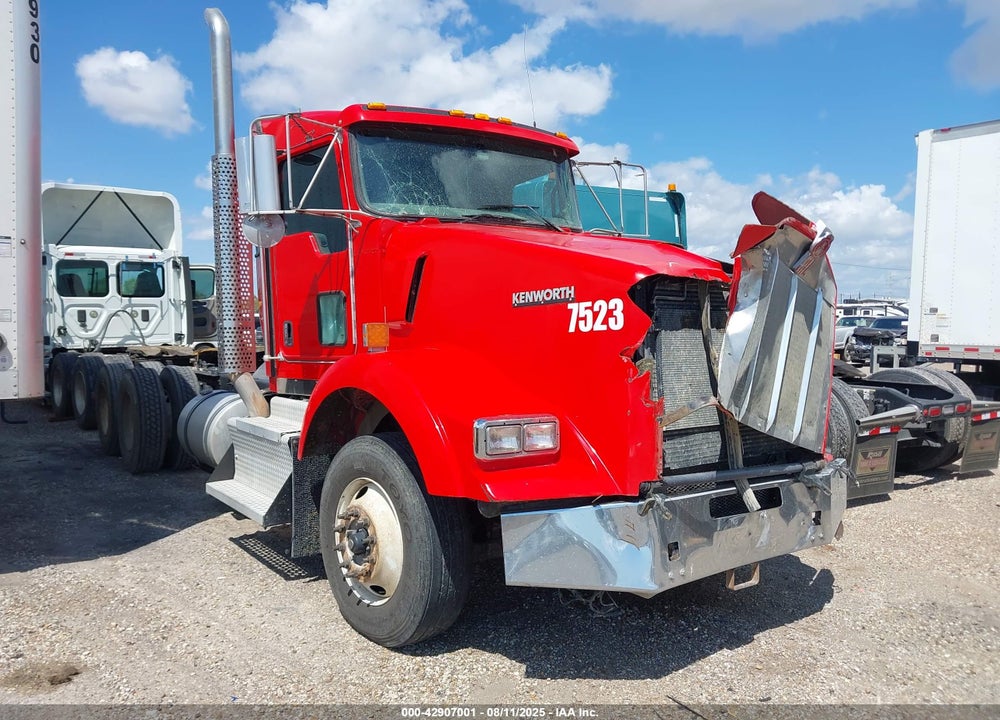 2017 KENWORTH T800 VIN: 3WKDD49X9HF153777