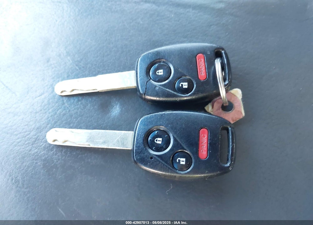 2006 HONDA PILOT EX-L VIN: 2HKYF18746H530279