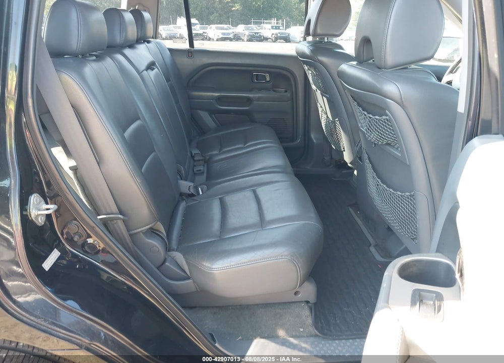 2006 HONDA PILOT EX-L VIN: 2HKYF18746H530279