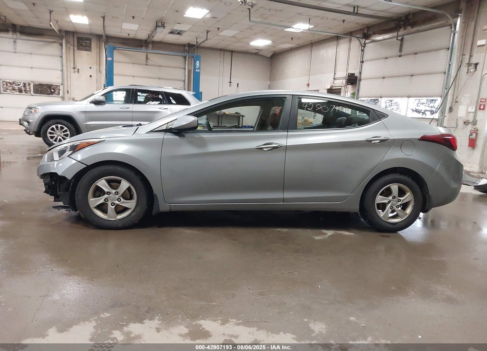 2015 HYUNDAI ELANTRA SE VIN: KMHDH4AE3FU329543