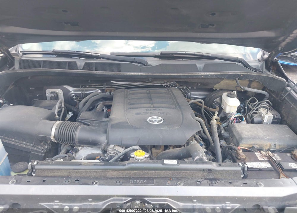 2017 TOYOTA TUNDRA VIN: 5TFUW5F12HX612135