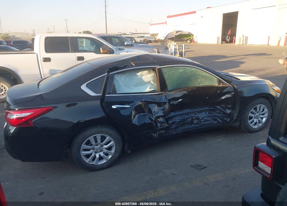 2017 NISSAN ALTIMA VIN: 1N4AL3AP4HN345979