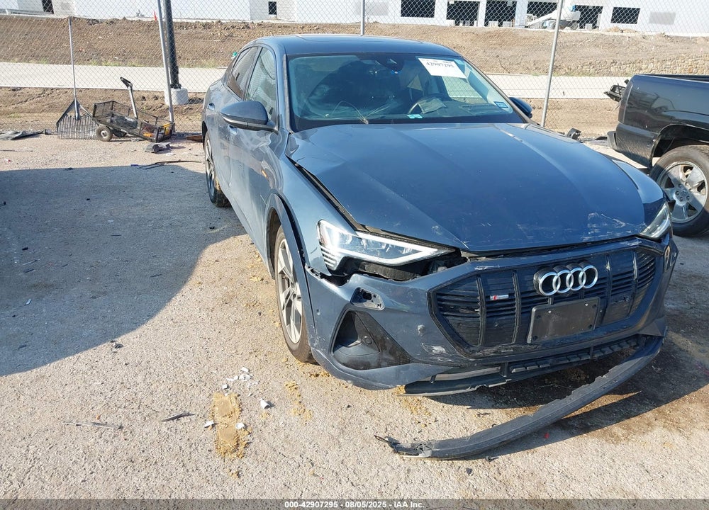 2022 AUDI E-TRON SPORTBACK PREMIUM S LINE QUATTRO VIN: WA11AAGE0NB043493