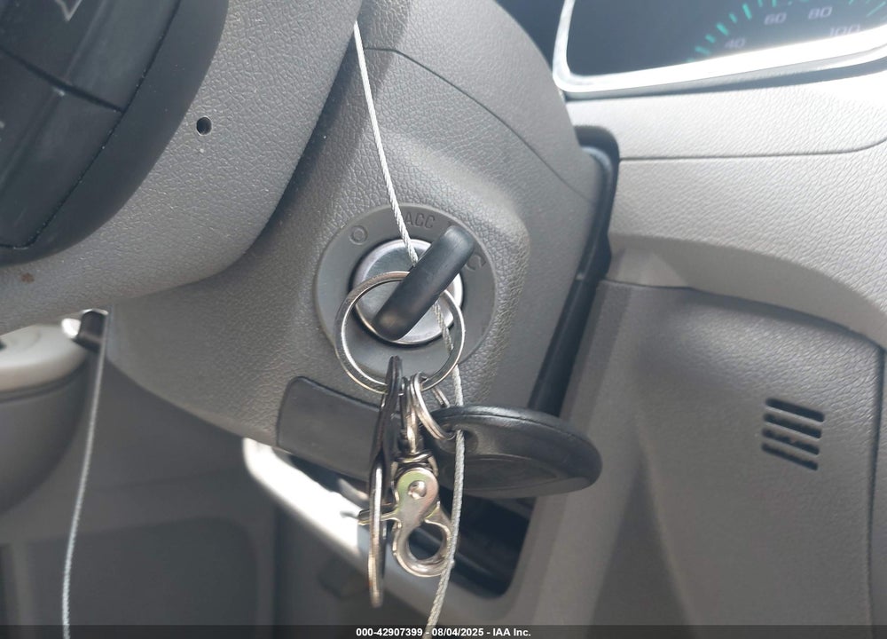 2010 CHEVROLET TRAVERSE VIN: 1GNLRGED5AJ242230