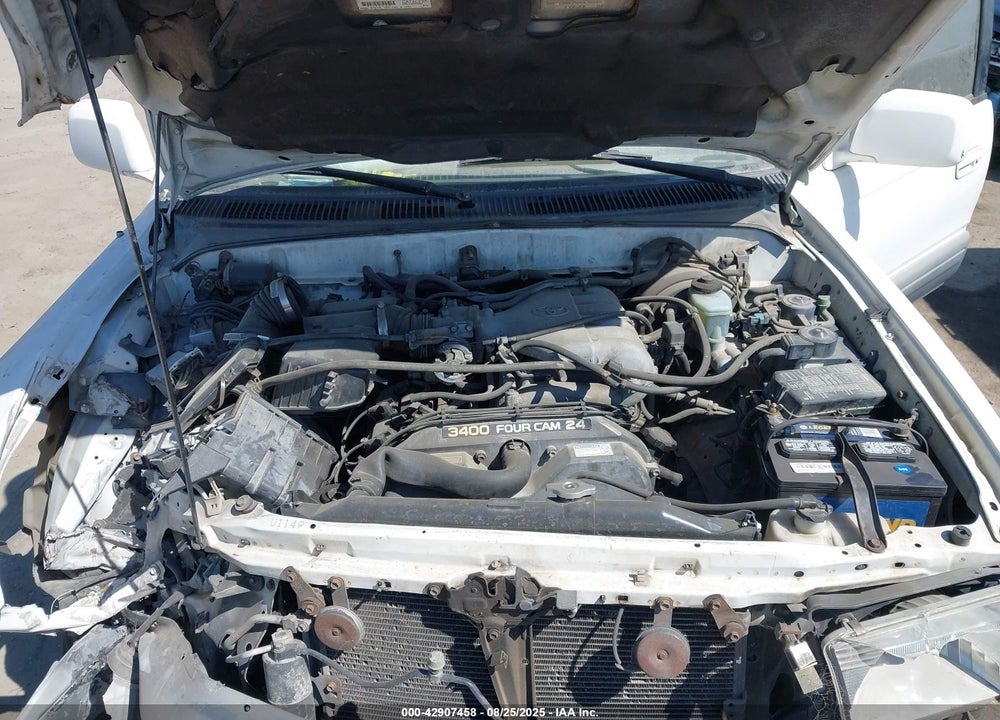 1999 TOYOTA 4RUNNER LIMITED V6 VIN: JT3GN87R8X0105404