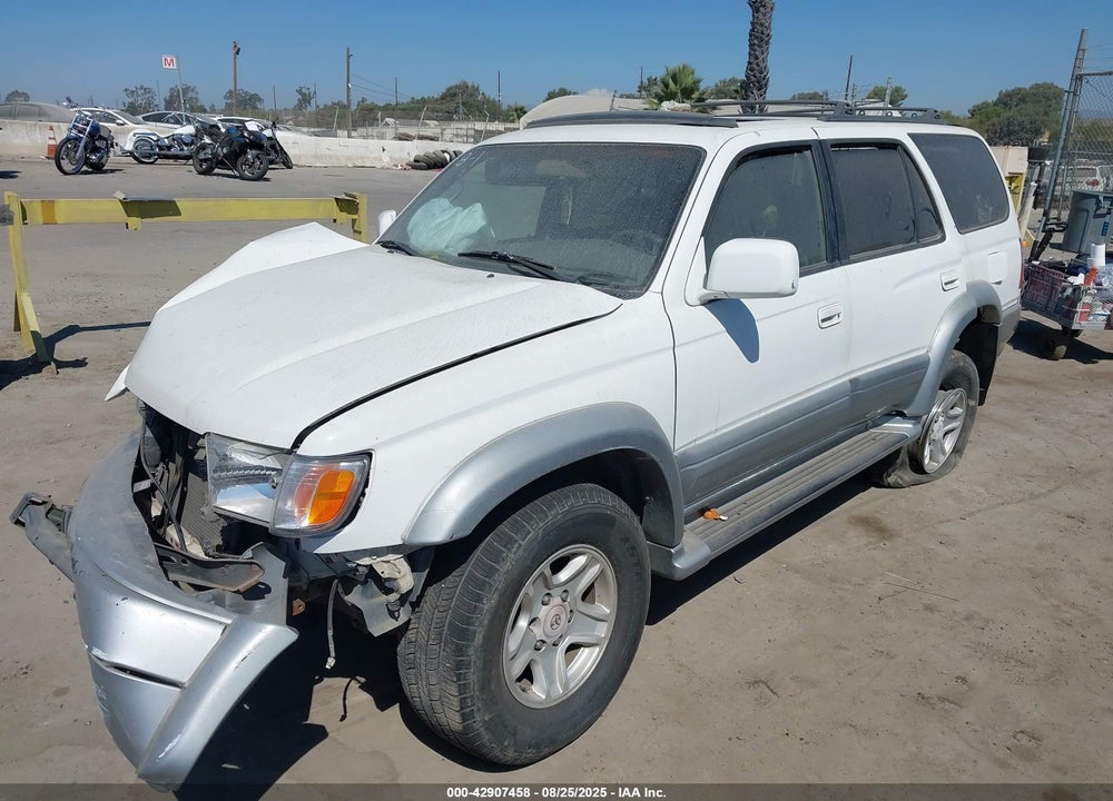 1999 TOYOTA 4RUNNER LIMITED V6 VIN: JT3GN87R8X0105404