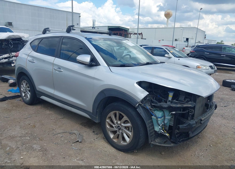 2017 HYUNDAI TUCSON SE PLUS VIN: KM8J3CA47HU475398
