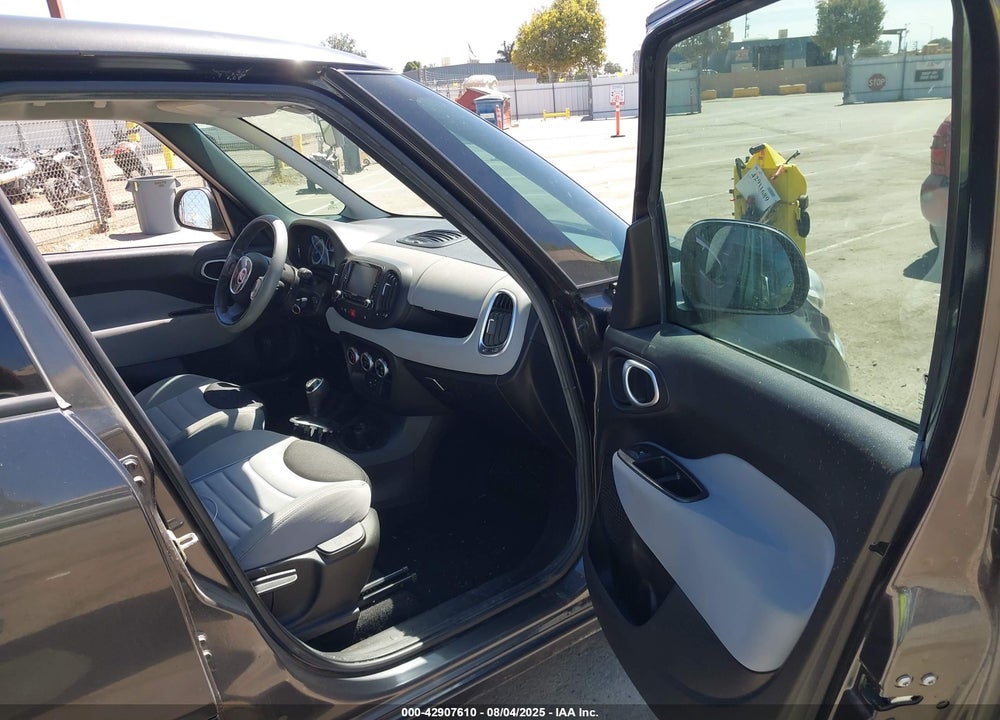 2014 FIAT 500L VIN: ZFBCFABH2EZ024293