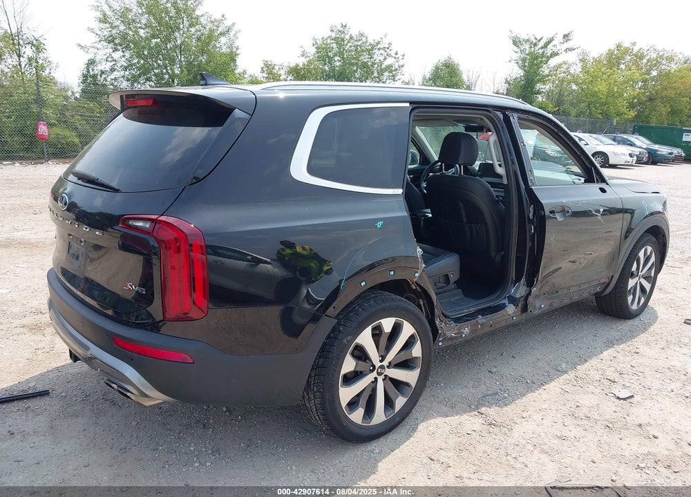 2021 KIA TELLURIDE S VIN: 5XYP6DHC3MG178455