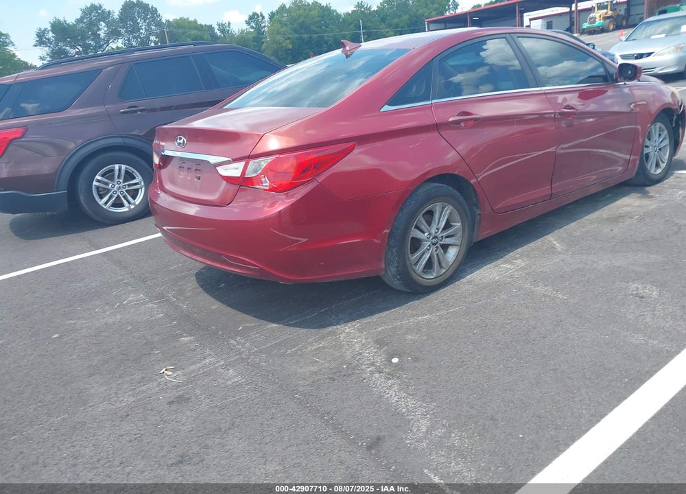 2011 HYUNDAI SONATA VIN: 5NPEB4AC4BH007149