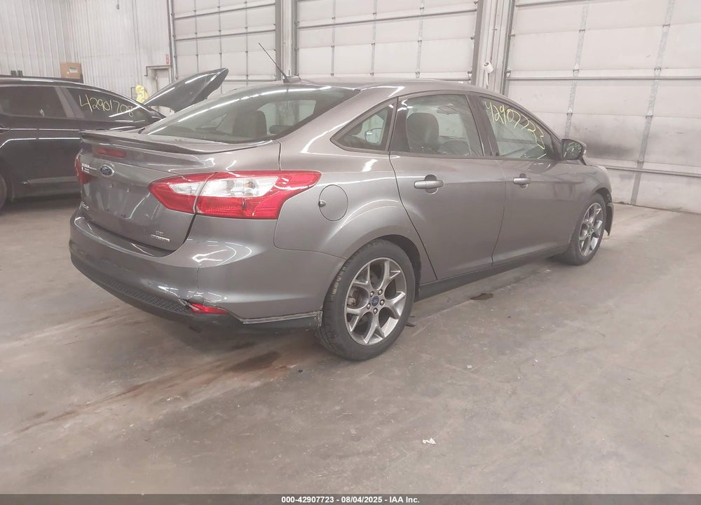 2014 FORD FOCUS VIN: 1FADP3F27EL209755