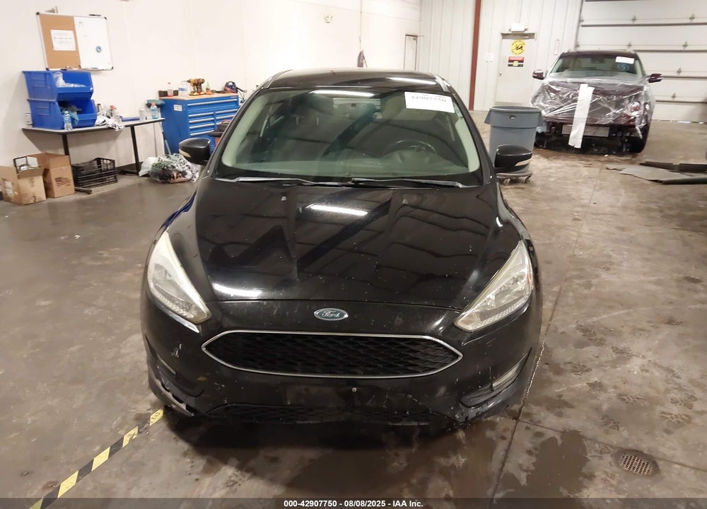 2016 FORD FOCUS VIN: 1FADP3F2XGL262601